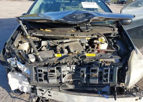 2010 Toyota Prius Ii z USA, uszkodzony, nr VIN JTDKN3DU7A0008025